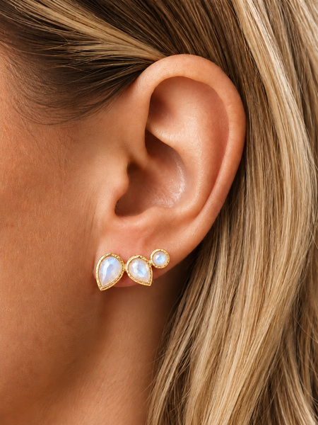 Peacock Climbing Earrings White Moonstone
