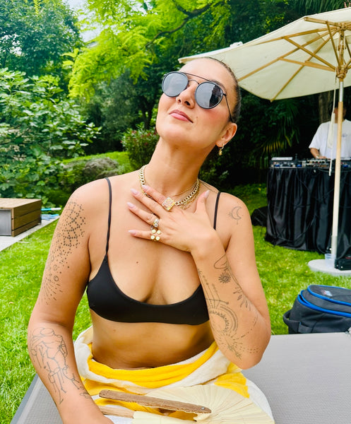 18K Gold Plated Gaudi Four Dot Hugger