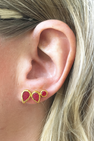 Peacock Climbing Earrings Ruby