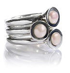 Three Pearl on Three Bands Ring Pink Pearl