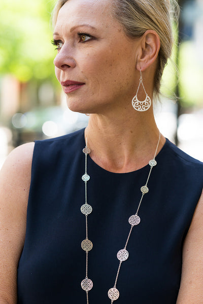 Brushed Arabesque Swing Earrings