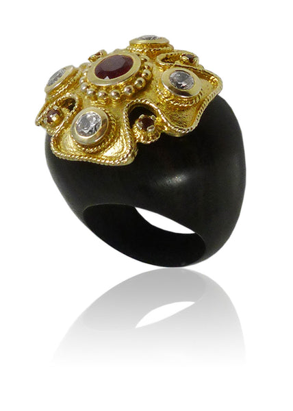 Spanish Cross Ring Garnet 8