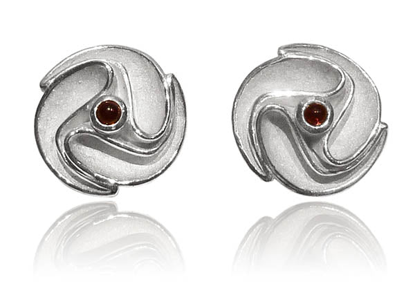 Flowered Sculptured Earring Drops Garnet