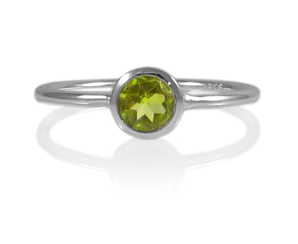Bilbao Stacking Ring Peridot