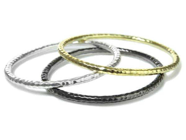 Oval hammered Tri-Set Bangle