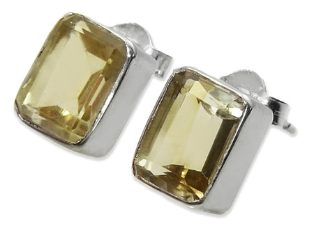 18K Gold Plated Small Quartz with Brushed Top Earrings Garnet