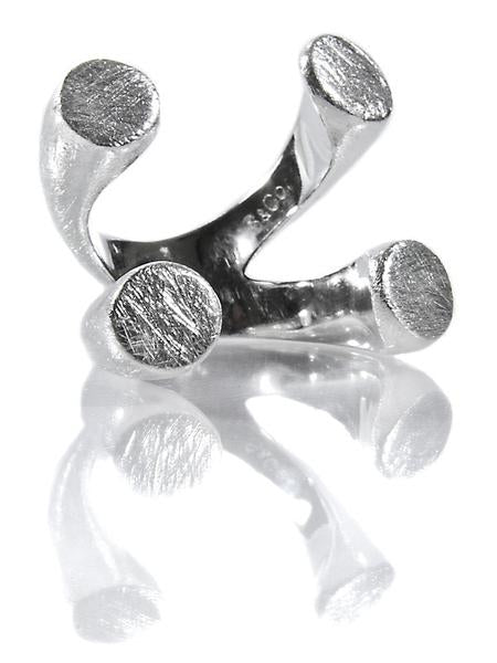 Brushed Gaudi Four Dot Hugger Ring