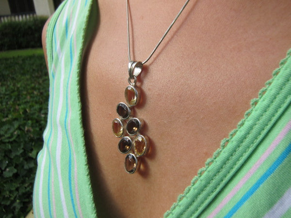 Jog Waterfall Pendant (Citrine / Smokey Quartz)