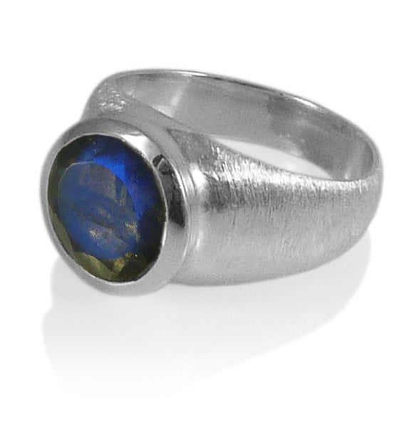 Brushed Aztec Stone Ring Labradorite