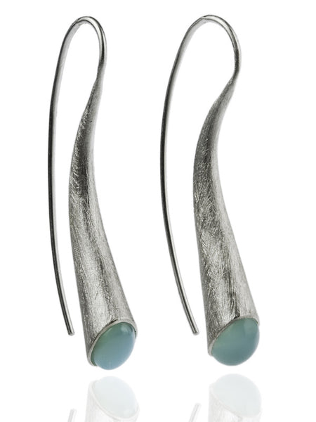 Mogul Tusk with Embedded Stone (Aqua Chalcedony)