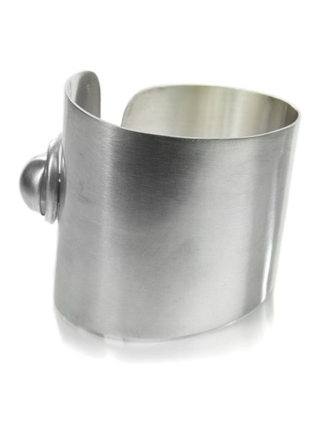 Push Button Clasp Cuff