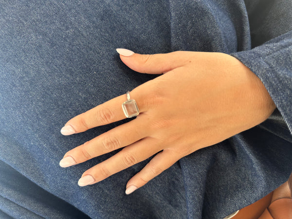 Small Rectangular Ring Rose Quartz