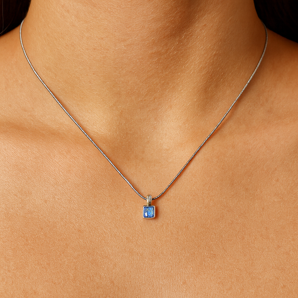 Berlin Cube Gemstone Necklace - Blue Topaz