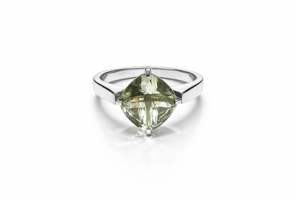 Icelandic Vatnajökull Classic Cocktail Ring - Green Amethyst