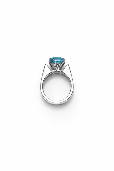 Icelandic Vatnajökull Classic Cocktail Ring - Blue Topaz