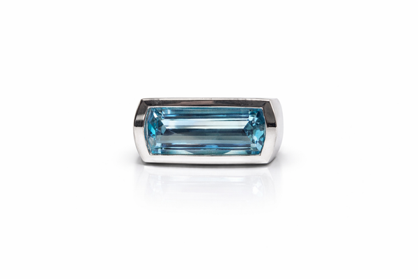 Icelandic Glacier Bar Ring Blue Topaz