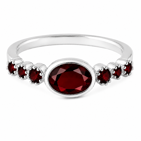Rani Oval Stackable Ring - Garnet