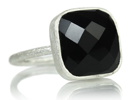 Curved Venetian Faceted Cocktail Band Smokey Quartz