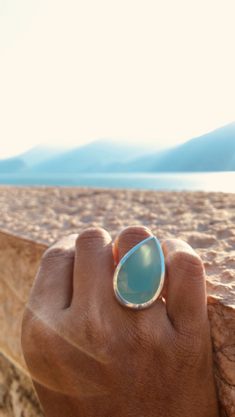 Modern Paisley Cocktail Ring Blue Chalcedony 7