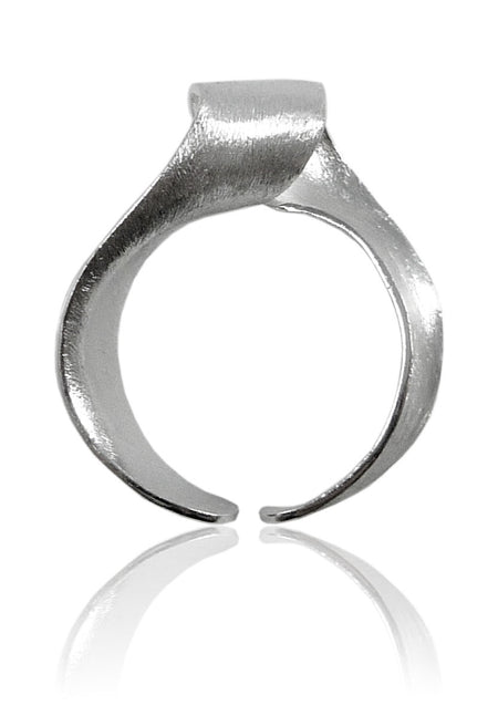 Tiny Kathak 7 Stone Necklace Garnet