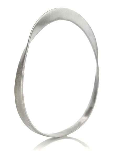 Oval Maidan Ring Aqua Chalcedony