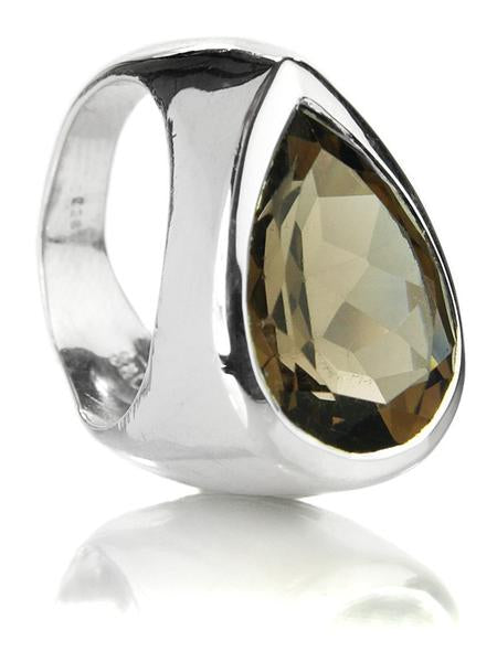 Gaudi Pointalism Square Cocktail Ring Green Amethyst