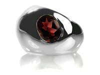 Gaudi Dome Ring with Faceted Stone Garnet 7