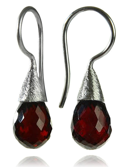 Small Quartz with Brushed Top Earrings Garnet