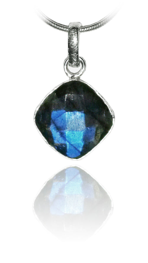 Diagonal Arabesque Pendant Labradorite